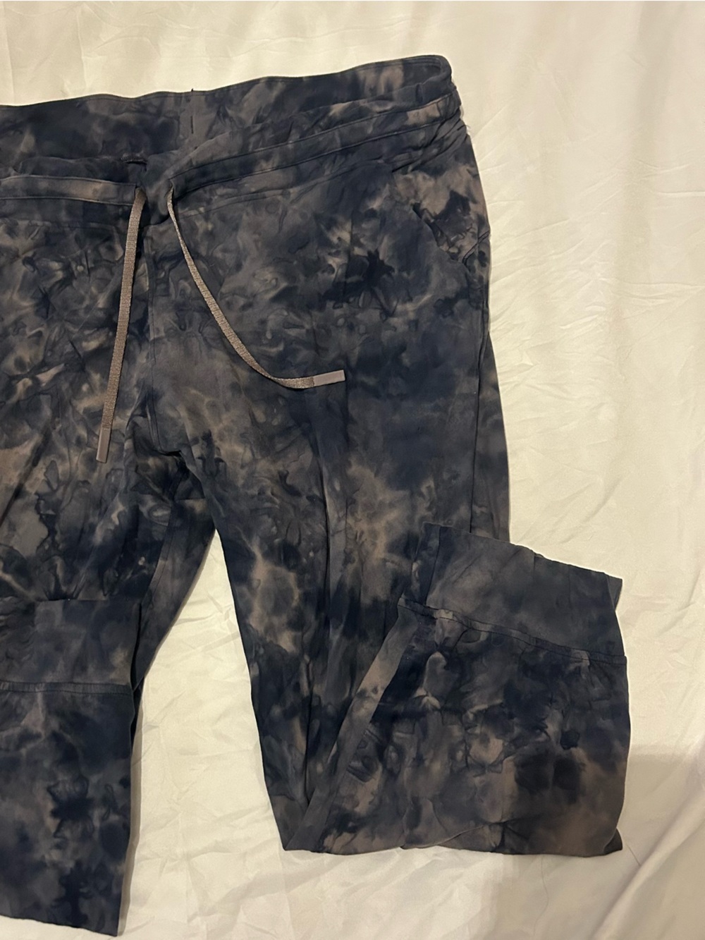 lululemon athletica Women's Dark Navy Tie-Dye Track Joggers